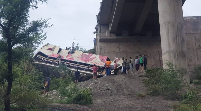 10 Dead As Bus With Bihar Pilgrims To Vaishno Devi Falls Into Jammu ...