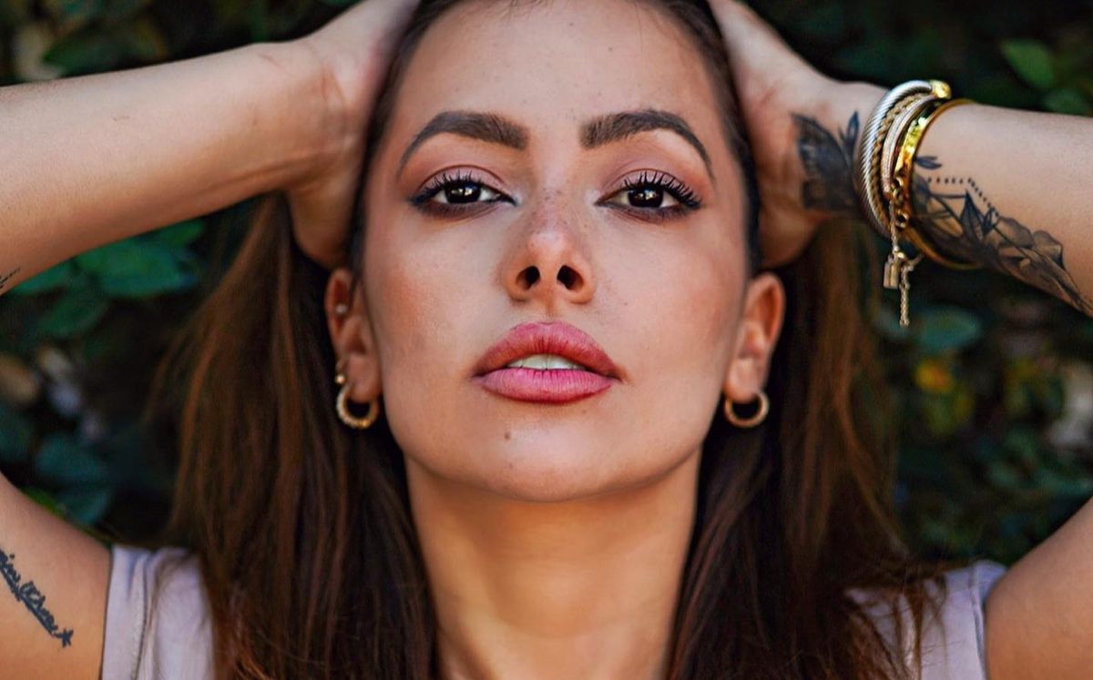 Beauty queen Ariana Viera dies in crash after posting chilling message