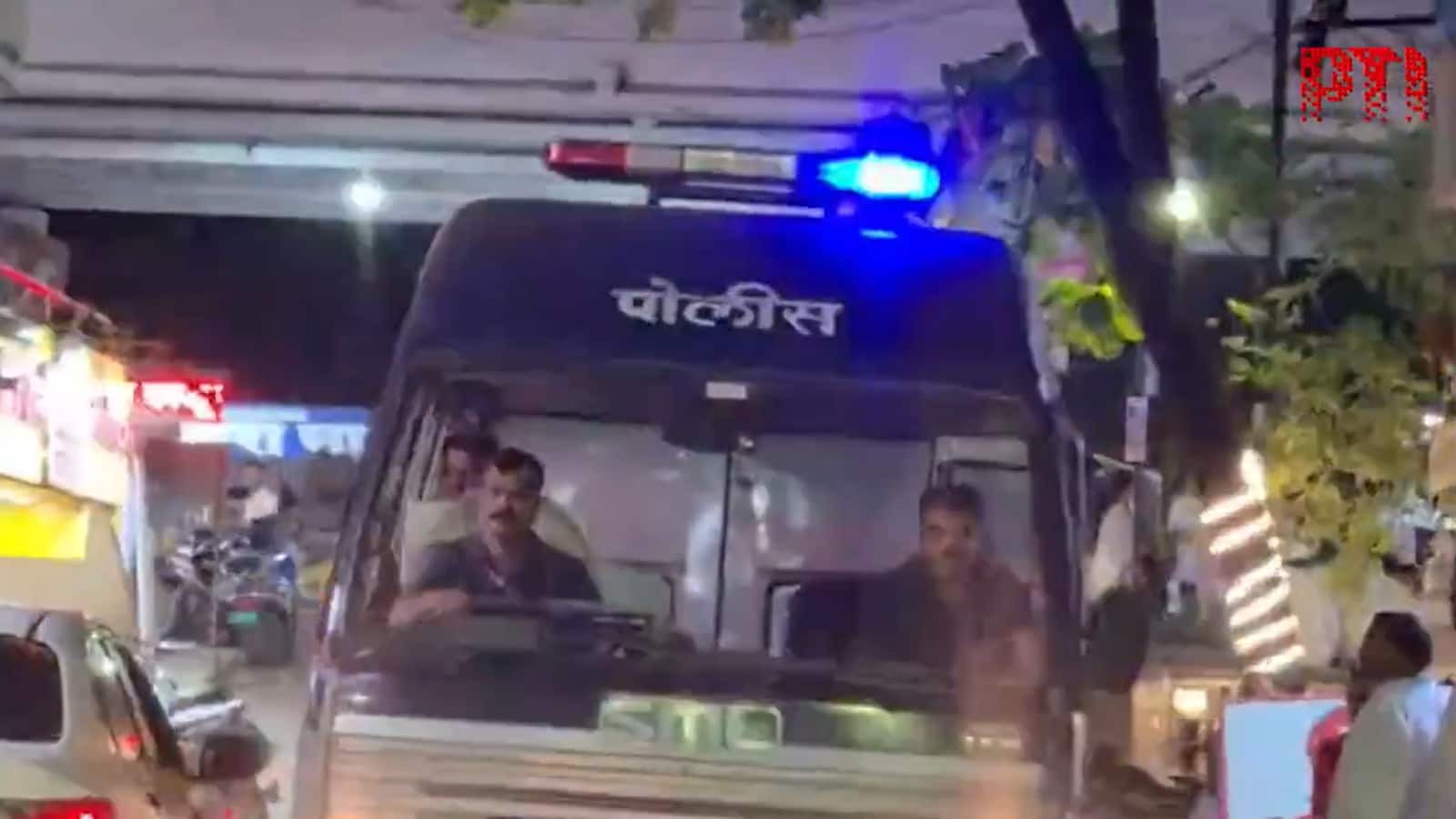 बम