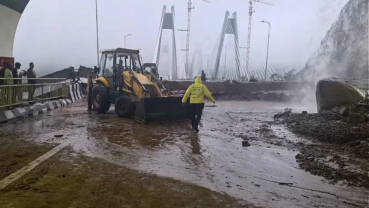 Pune-Mumbai highways